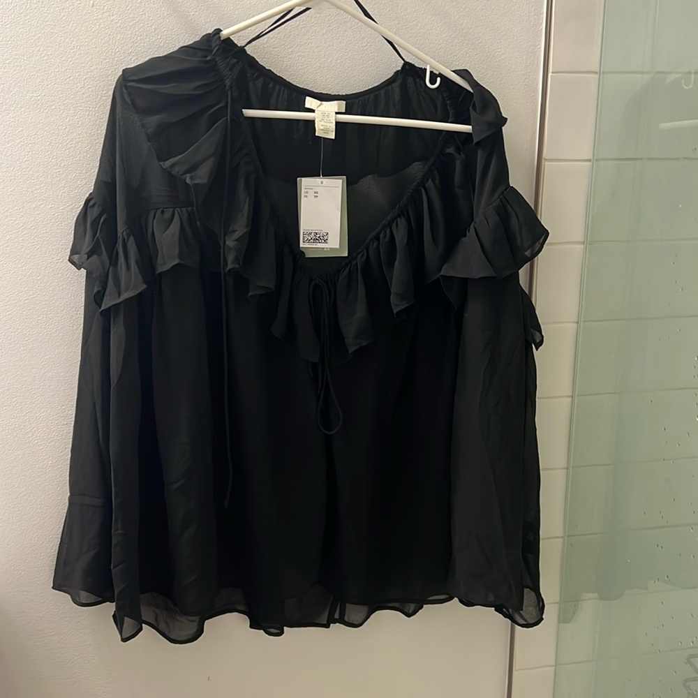 NWT H&M Black Blouse | XS